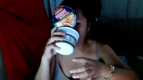 Snapshot of sweet_ky chatting on May 2026 04:05:02 PM sweet_ky online show from May 2026 04:05:02 PM