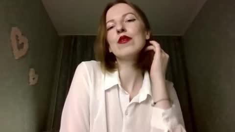 sweet_lilbunny online show from November 2025 01:22:04 PM