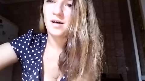 Anna online show from March 2025 04:46:01 PM