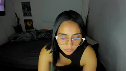 Lina online show from May 2026 02:30:02 AM