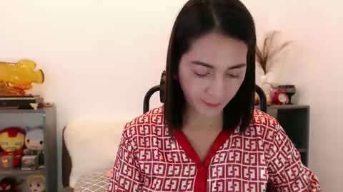 Snapshot of sweet_mekylats chatting on May 2026 04:28:02 AM Sweet mekylats online show from May 2026 04:28:02 AM