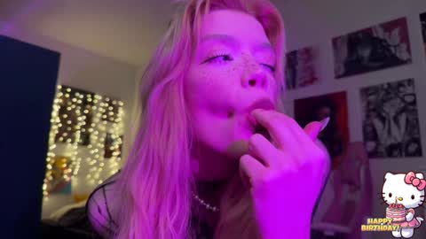 Melissa. Join me on Fansly link in social medias online show from January 2025 04:55:02 PM