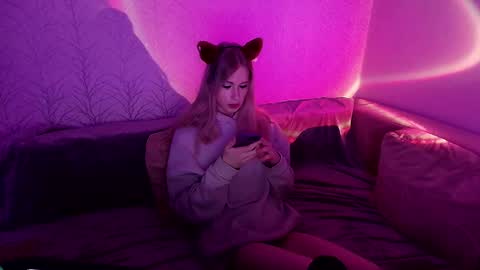 sweet_mol1y online show from October 2025 03:47:01 AM