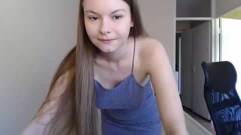 Anna online show from October 2025 10:50:01 AM