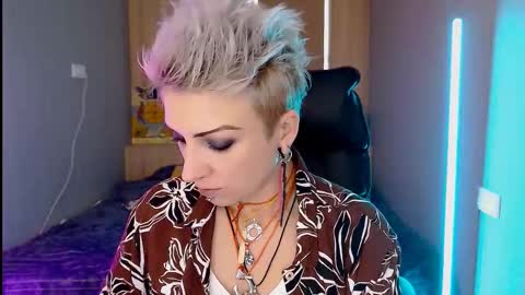 sweet_n_strong online show from February 2026 12:20:02 PM