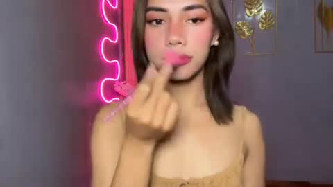 Snapshot of sweet_nikki03 chatting on April 2026 10:24:02 AM sweet_nikki03 online show from April 2026 10:24:02 AM