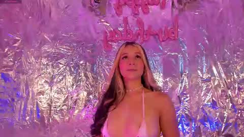 Snapshot of sweet_penny_ chatting on July 2026 11:42:02 PM Penny online show from July 2026 11:42:02 PM