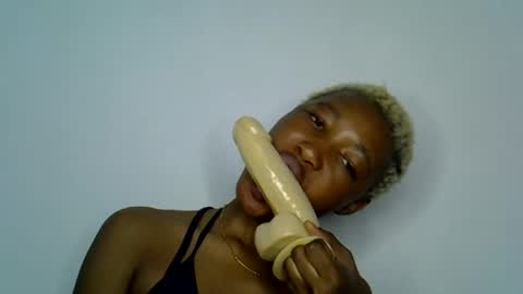 sweet girl online show from June 2026 12:22:01 PM