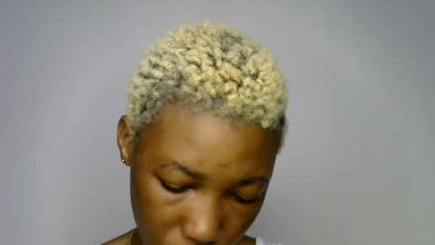 sweet girl online show from June 2026 04:18:02 AM