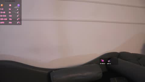 Sammy Lauren online show from March 2025 10:11:01 AM