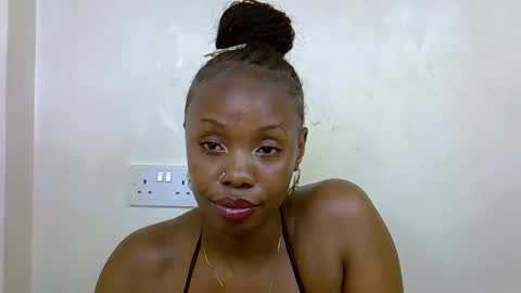 Elina online show from March 2026 04:24:02 PM