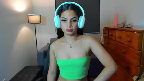 SCARLLET online show from December 2024 04:21:02 PM