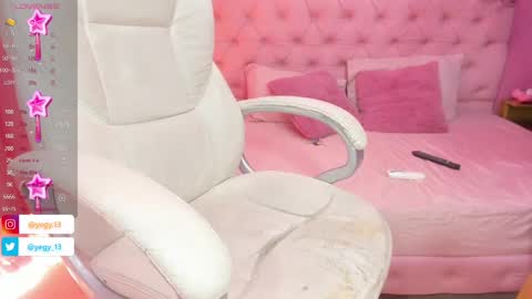 Yeileen online show from January 2025 05:40:01 PM