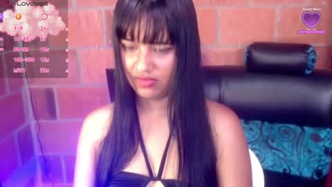 Snapshot of sweet_susy999 chatting on March 2025 08:09:02 PM susy 222 online show from March 2025 08:09:02 PM