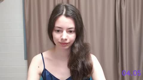 Snapshot of sweet_sweet_angel chatting on May 2026 09:38:02 AM Angel online show from May 2026 09:38:02 AM