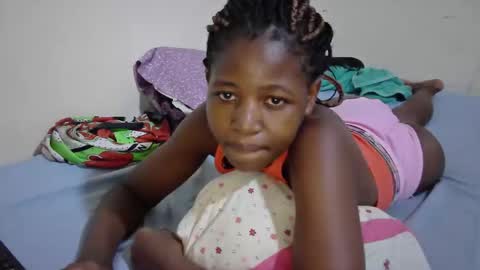 Tatty online show from December 2025 05:09:01 PM