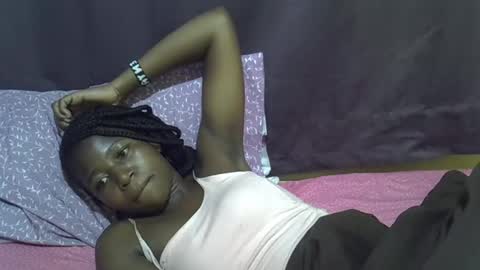 Snapshot of sweet_tattiana chatting on May 2026 09:20:02 PM Tatty online show from May 2026 09:20:02 PM
