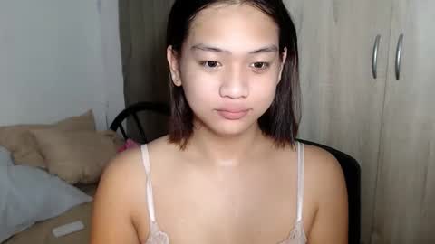 Snapshot of sweet_tenshi chatting on February 2026 09:30:02 AM tenshi online show from February 2026 09:30:02 AM