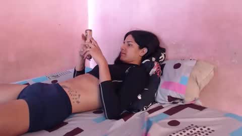 sweet_tianiss4 online show from February 2026 05:02:01 PM