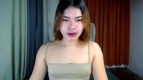 Snapshot of sweet_trexie chatting on May 2026 10:42:01 AM sweet_trexie online show from May 2026 10:42:01 AM