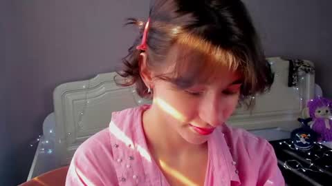 Snapshot of sweet_vanillopa chatting on July 2026 02:11:02 AM Carolina Lu online show from July 2026 02:11:02 AM