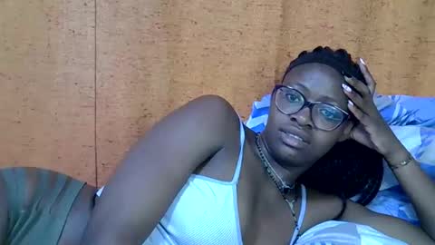Snapshot of sweet_zarah chatting on April 2026 08:30:02 AM sweet_zarah online show from April 2026 08:30:02 AM