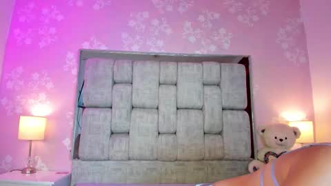 Snapshot of sweetalana1 chatting on February 2026 02:32:01 AM SweetAlana online show from February 2026 02:32:01 AM