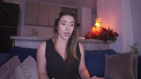 Camila online show from November 2025 10:34:02 PM