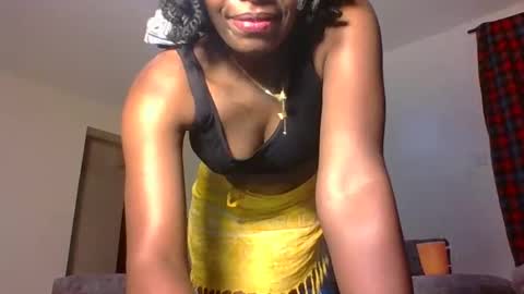 Snapshot of sweetass_02 chatting on February 2025 09:25:02 PM bianca online show from February 2025 09:25:02 PM