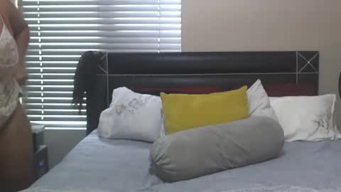 sweetberrybliss online show from November 2025 09:20:01 AM