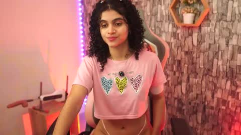 Salom independent model online show from December 2025 07:33:02 PM