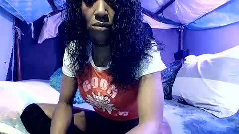 Snapshot of sweetcarimilla83 chatting on January 2025 07:38:02 AM Jillian online show from January 2025 07:38:02 AM