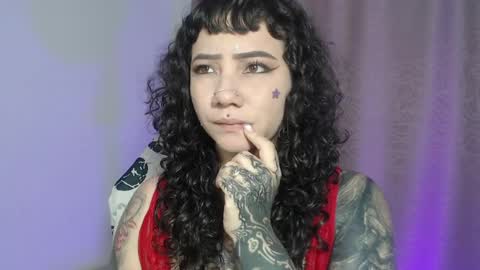 Snapshot of sweetcrime chatting on May 2026 01:25:02 AM Independent model online show from May 2026 01:25:02 AM