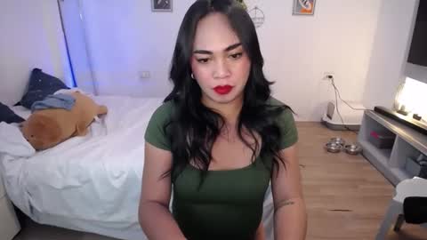 Snapshot of sweetcuteangel chatting on February 2025 12:49:01 PM angel 3 online show from February 2025 12:49:01 PM