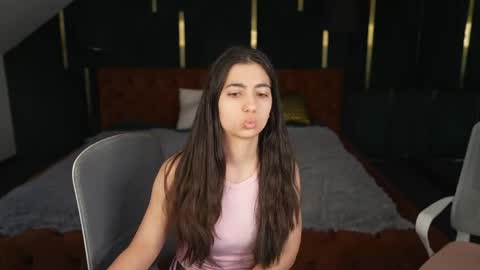 Amelia online show from April 2026 10:10:01 AM