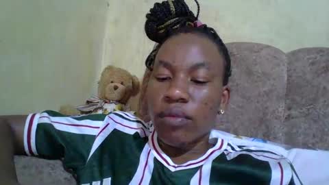 Snapshot of sweetdiva2012 chatting on December 2024 07:03:01 AM sweetdiva2012 online show from December 2024 07:03:01 AM