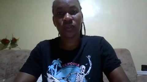 sweetdiva2012 online show from February 2026 02:48:02 AM