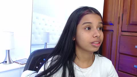 Snapshot of sweetebony_20 chatting on January 2025 09:49:02 AM Gabriela online show from January 2025 09:49:02 AM