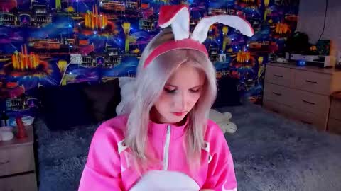 sweeteRose online show from October 2025 04:13:02 PM