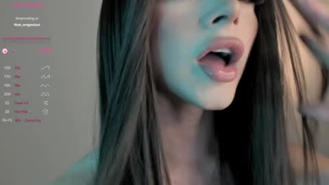 Bella online show from January 2025 09:20:01 PM