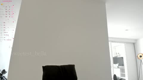 Bella online show from April 2026 09:23:01 PM