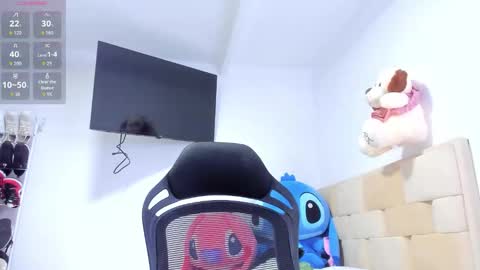 Fabiana online show from October 2025 09:05:02 PM