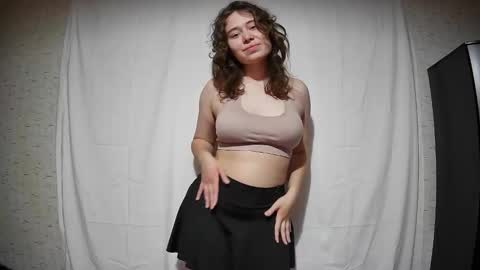 sweetfaina online show from November 2025 10:15:02 PM