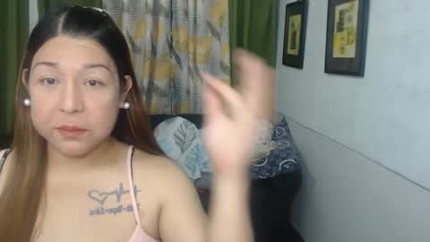 Snapshot of sweetflavor4uxxx chatting on December 2024 02:13:01 PM GoddessAira4uTS online show from December 2024 02:13:01 PM