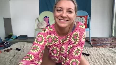 Snapshot of sweetgapeach1 chatting on October 2025 04:05:02 PM sweetgapeach1 online show from October 2025 04:05:02 PM