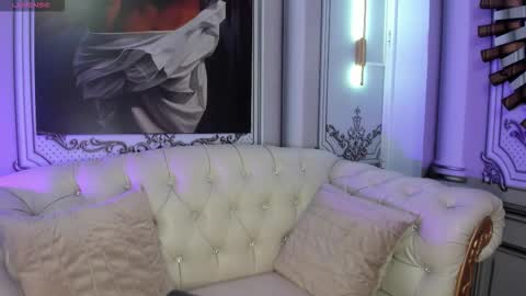 Snapshot of sweetgirl4u_ chatting on September 2025 10:04:02 AM MIA online show from September 2025 10:04:02 AM