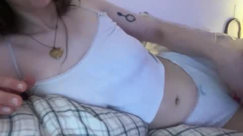 sweetgirl7000 online show from February 2026 03:43:01 PM