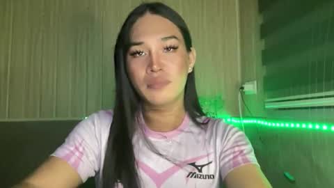Snapshot of sweetgirl_rhainexxx chatting on May 2026 01:07:02 PM sweetgirl_rhainexxx online show from May 2026 01:07:02 PM