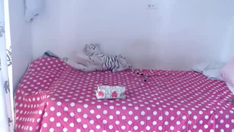 sweetgirsl online show from May 2026 08:59:02 PM