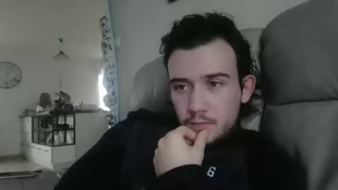 sweetguyss12 online show from December 2025 12:33:02 PM